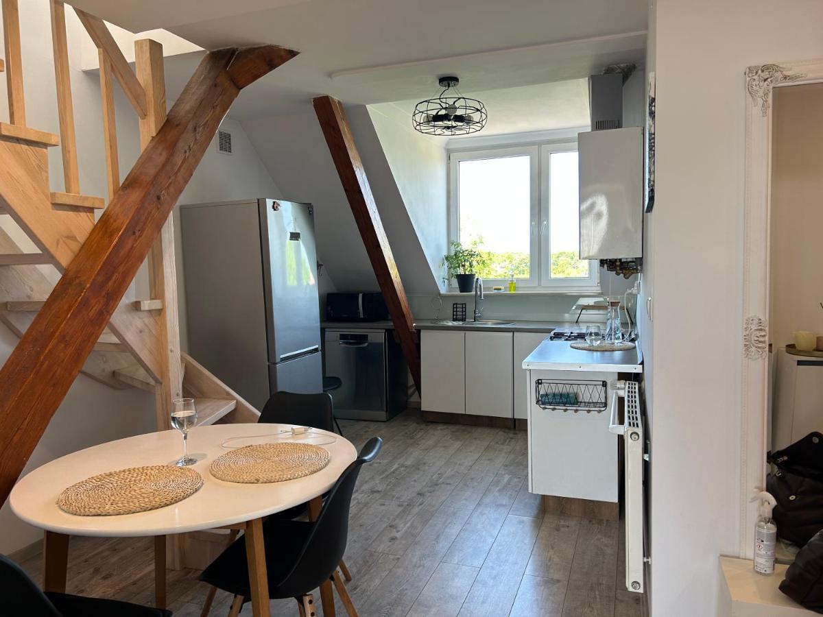 Near To The Beach & City Centre Apartment Jagiellonska 코워브제크 외부 사진
