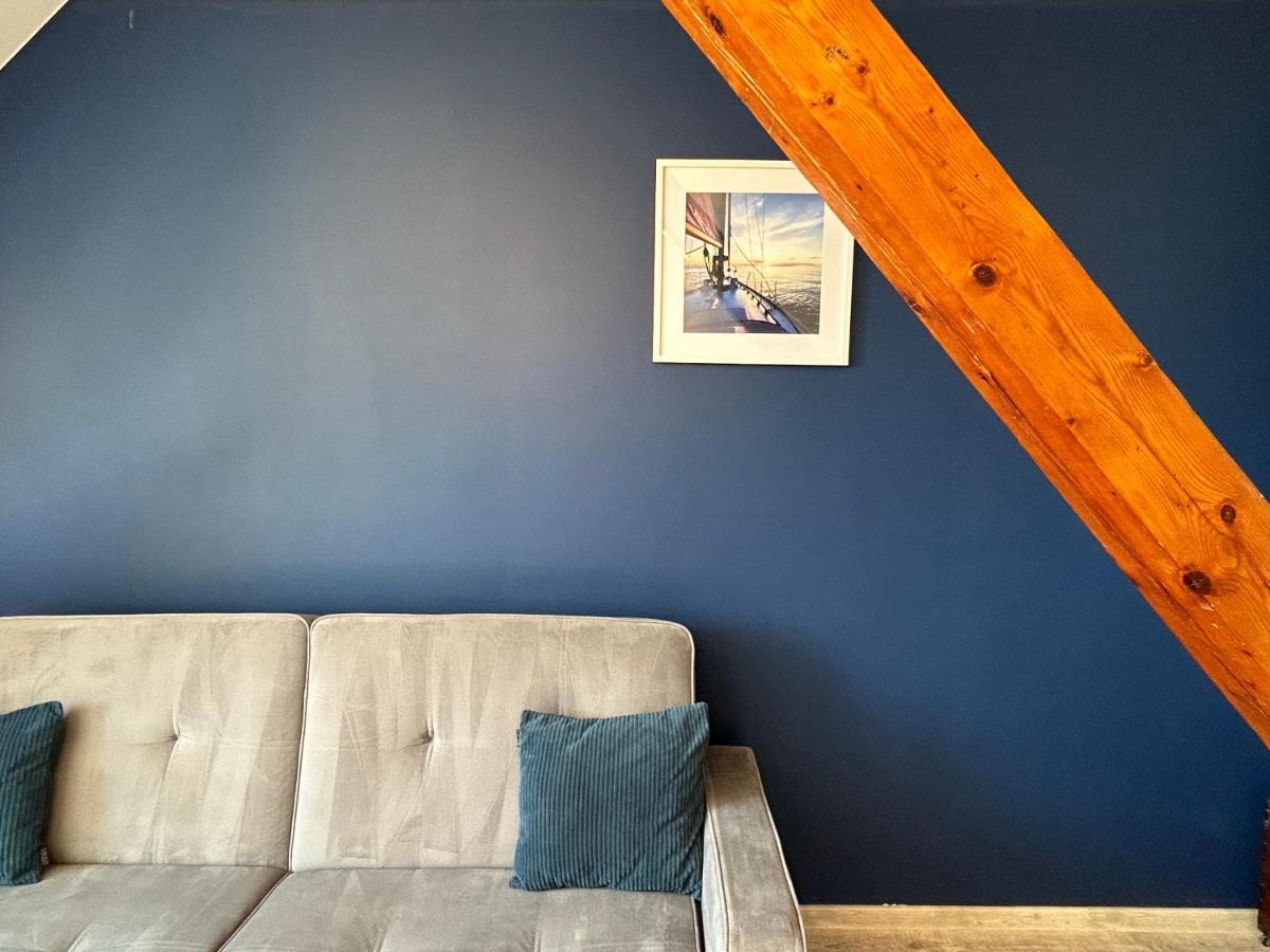 Near To The Beach & City Centre Apartment Jagiellonska 코워브제크 외부 사진