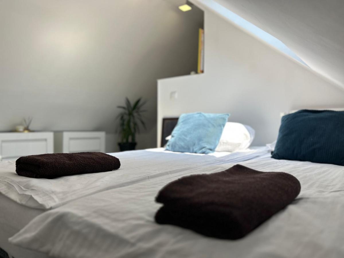 Near To The Beach & City Centre Apartment Jagiellonska 코워브제크 외부 사진
